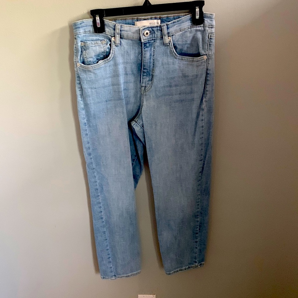 Anthropologie Bella Moss Jeans. Size 8/29.